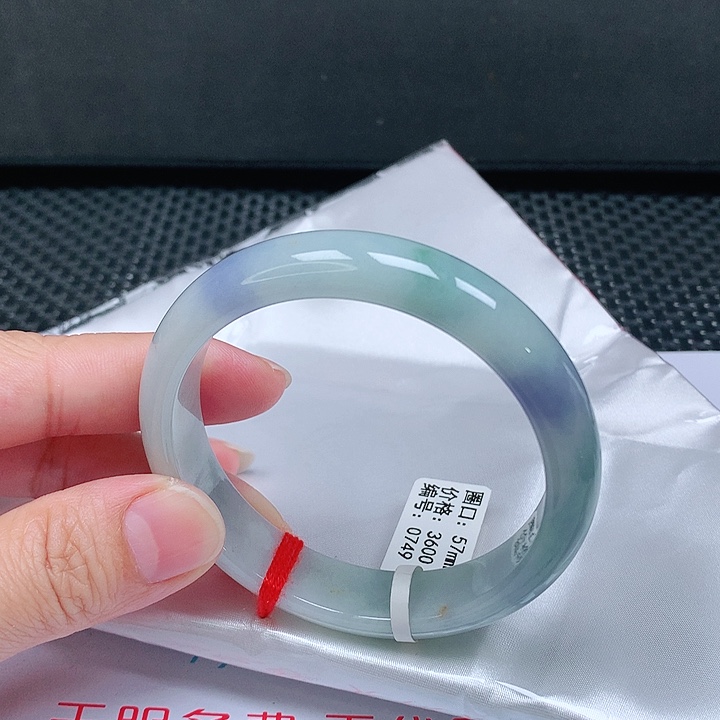 翡翠手镯未镶嵌手镯57
