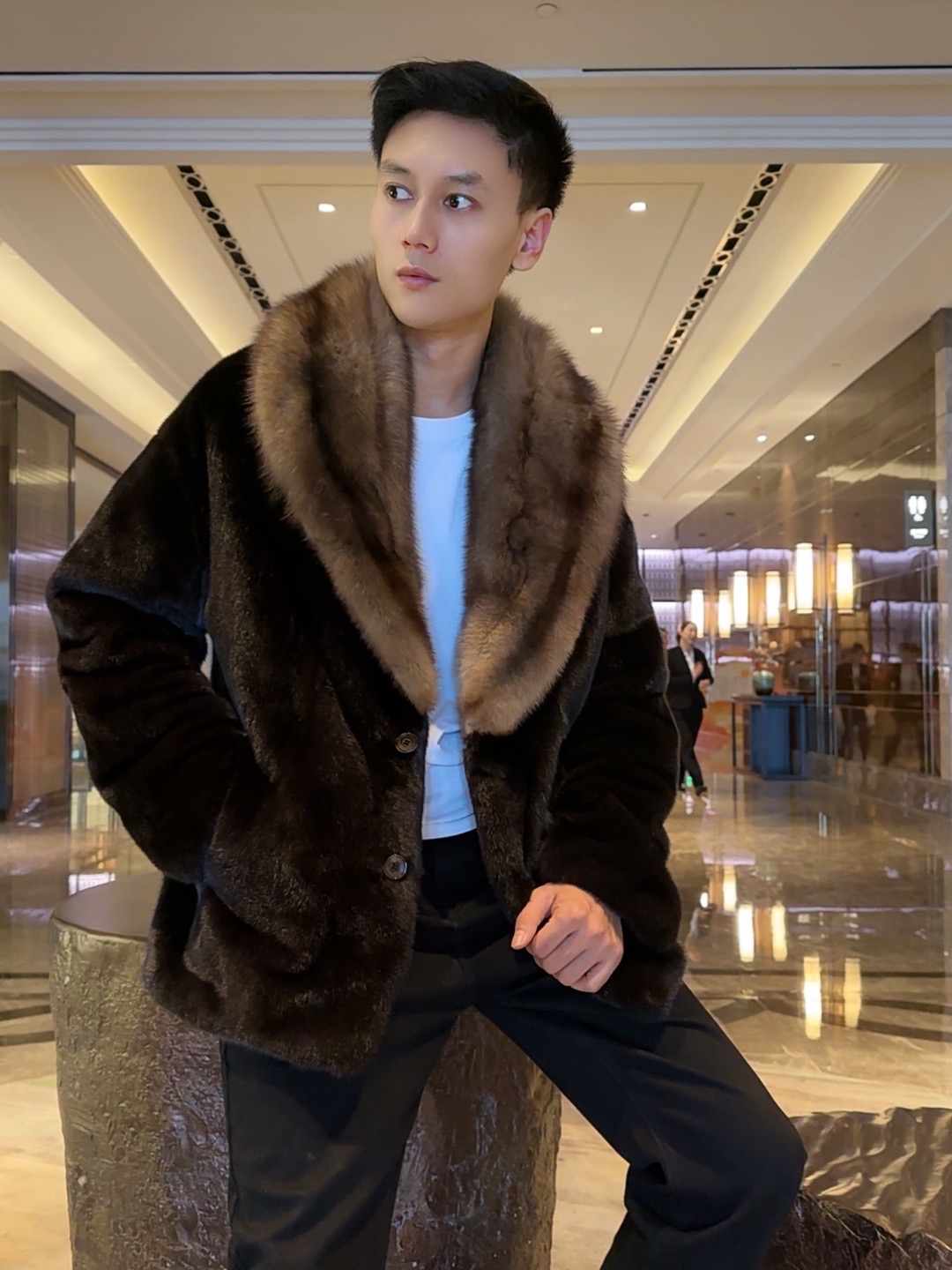 进口本色至尊宝嘉美男士青果领满天星等级休闲冬季外套黑色