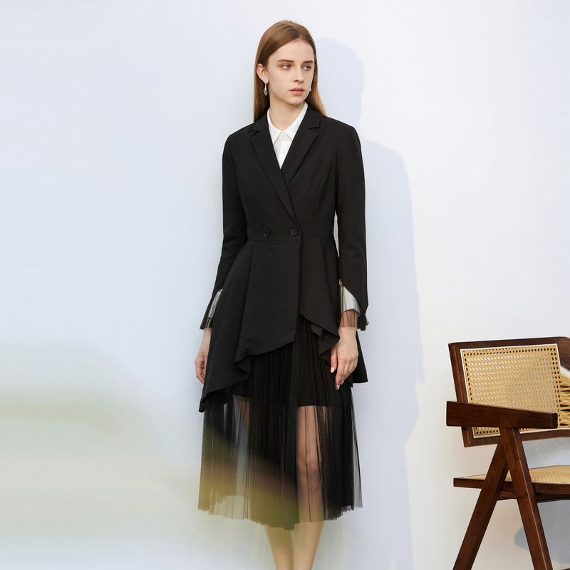 高端设计师修身不规则下摆网纱拼接风衣S221Z1701