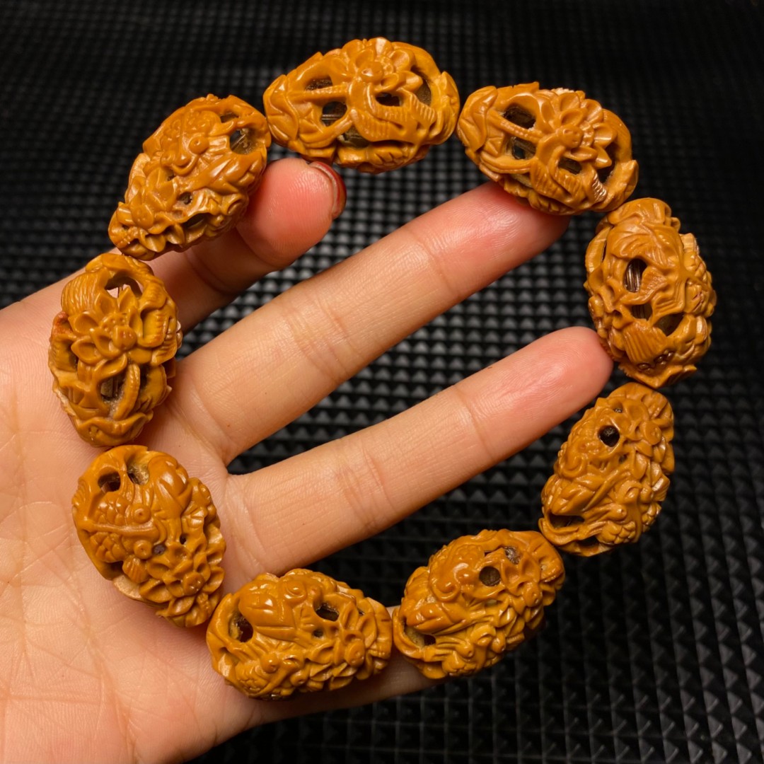 镂空金鱼手串手链橄榄核雕刻金玉满堂文玩工艺品
