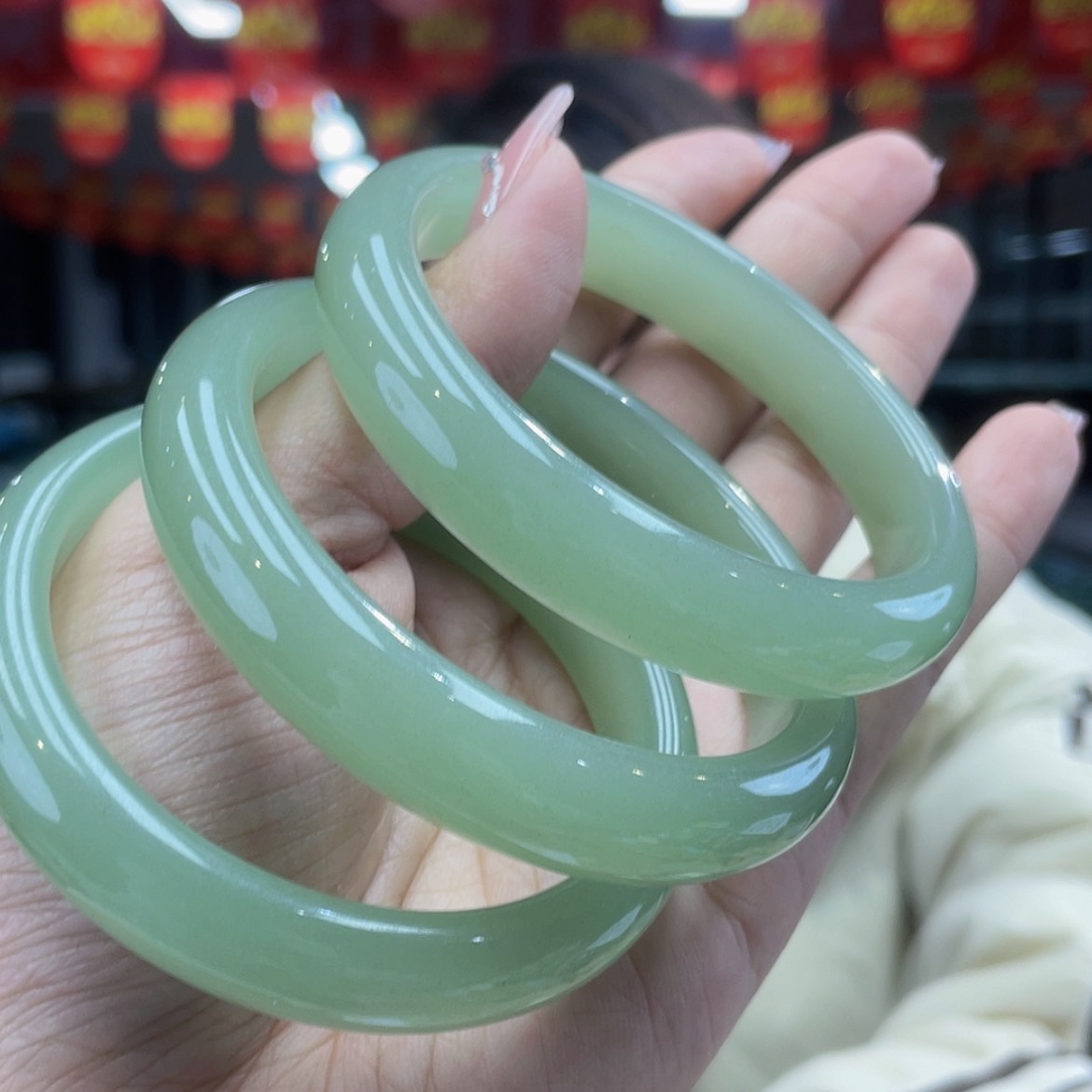 【闪购商品】石英质玉东陵玉冰料手镯多样性发货发一支未镶嵌