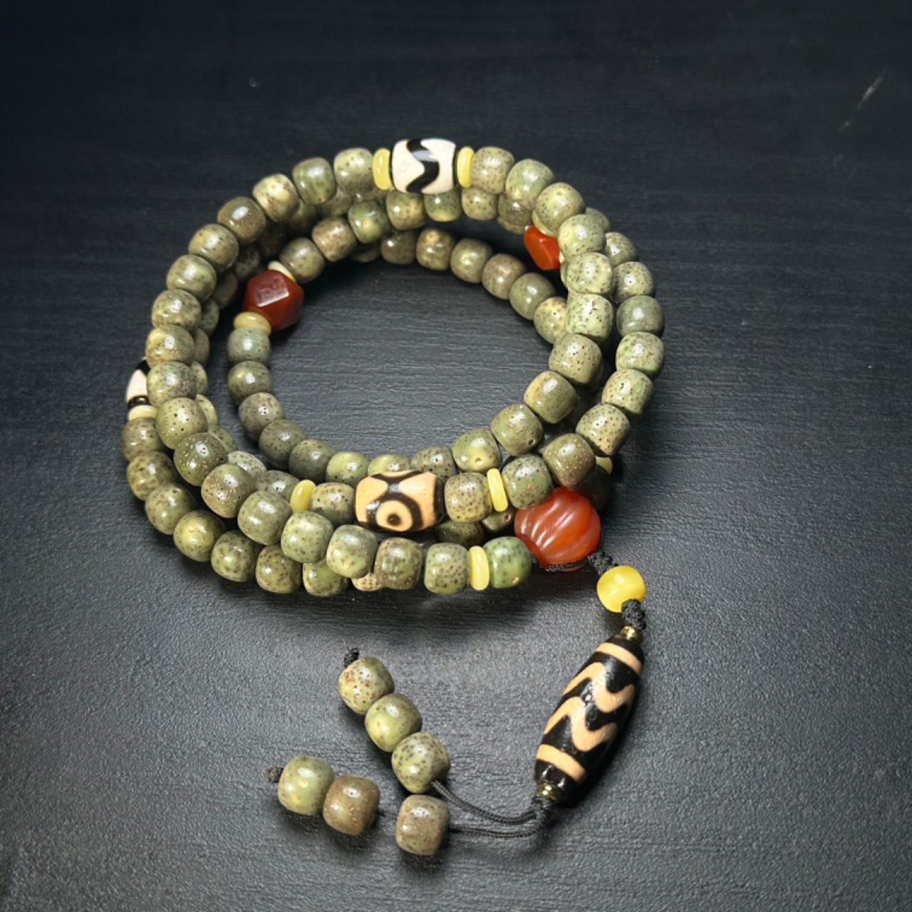 《万象阁慧慧店》精品星月菩提脖挂