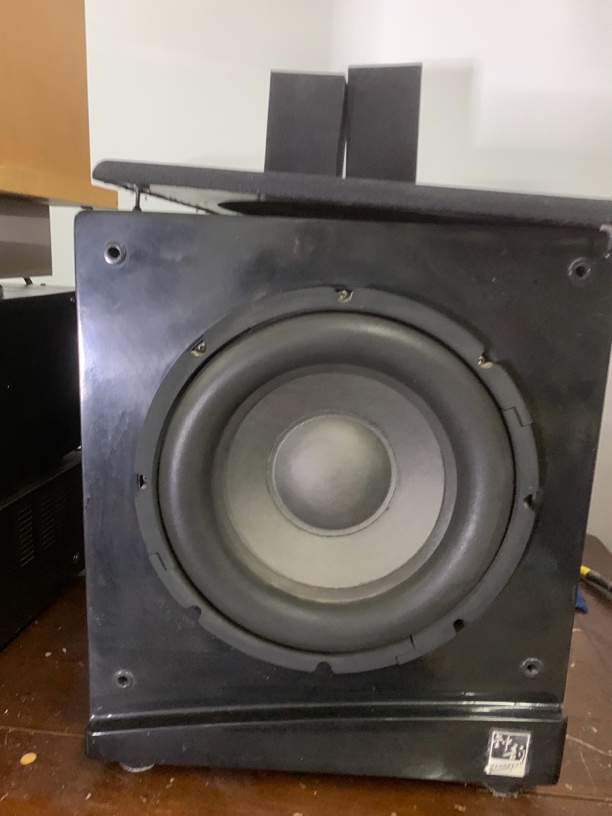 9新  钟韵十寸有源低音炮，少一个接线柱，不包邮