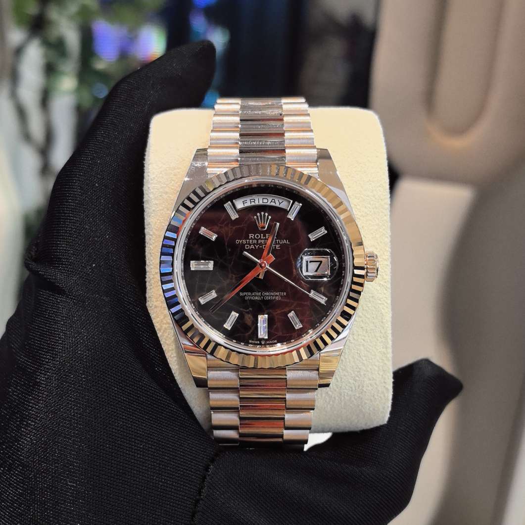 全新未使用 Rolex/劳力士 宝诚奢品/228235-赤铁石/2022年