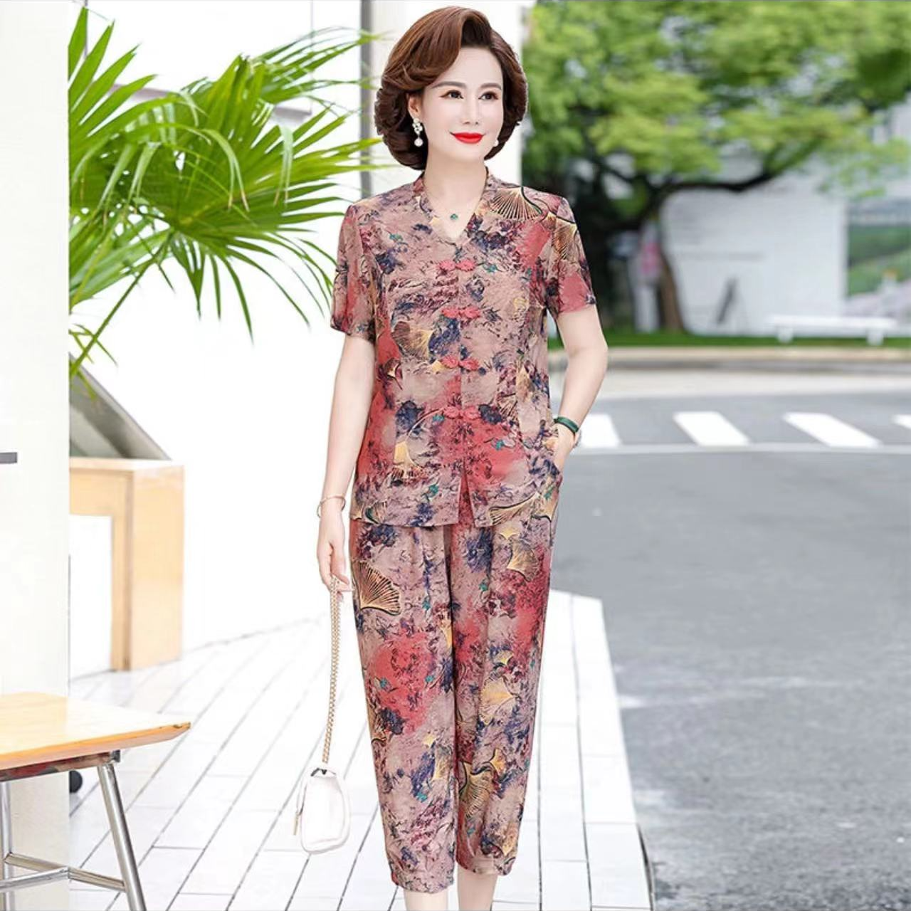 【丽姐家】夏季新款妈妈装套装时尚洋气宽松显瘦中老年薄款套装