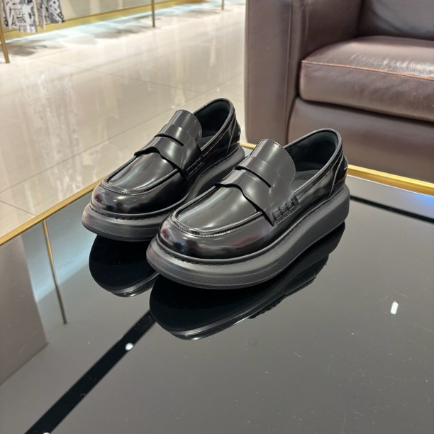 2024年新款折扣福利厚底冬季加厚超轻百搭乐福鞋13086