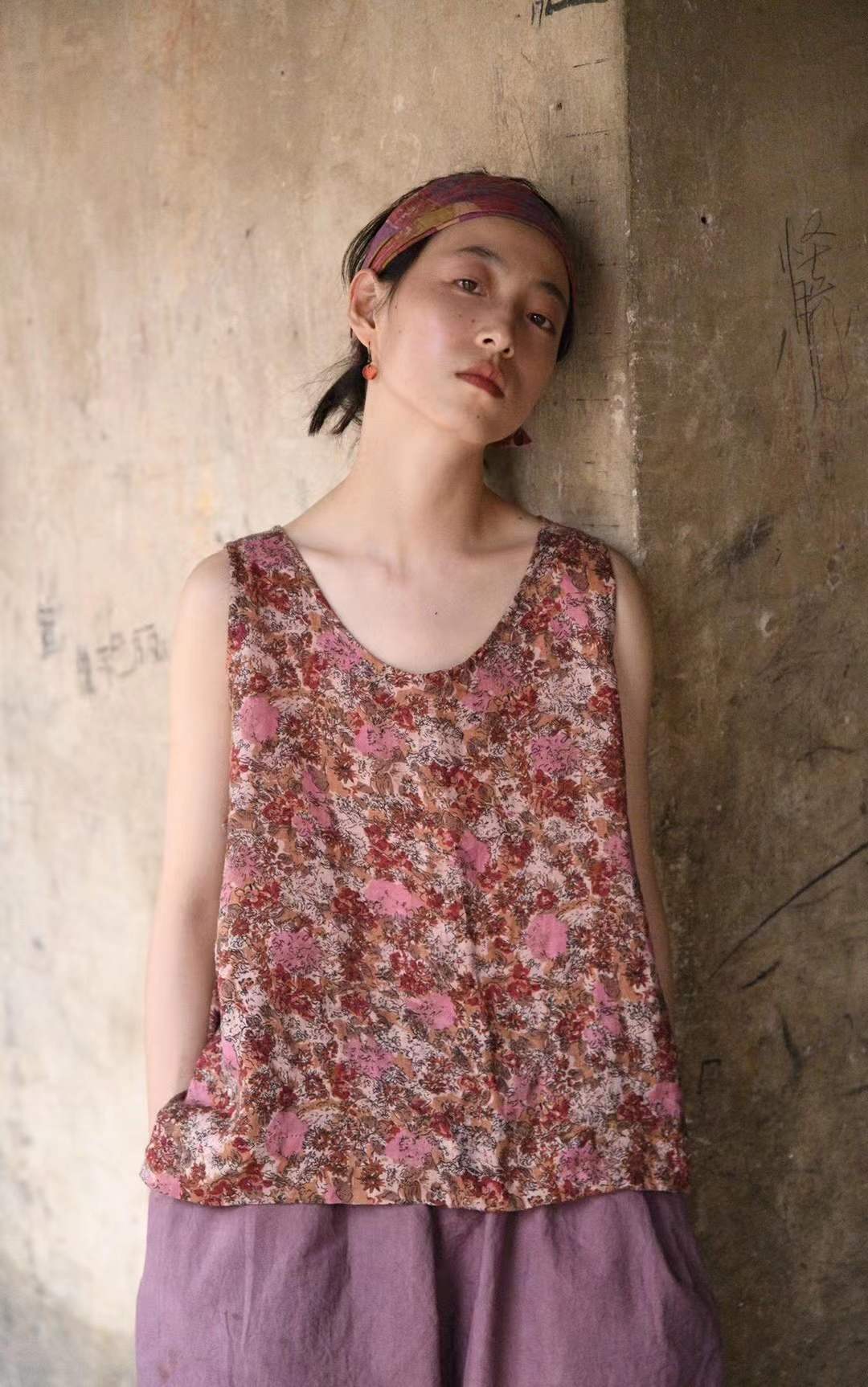 7折山山家-左岸迷香【女背心打底】Z21SS1005碎花复古夏季花色无袖