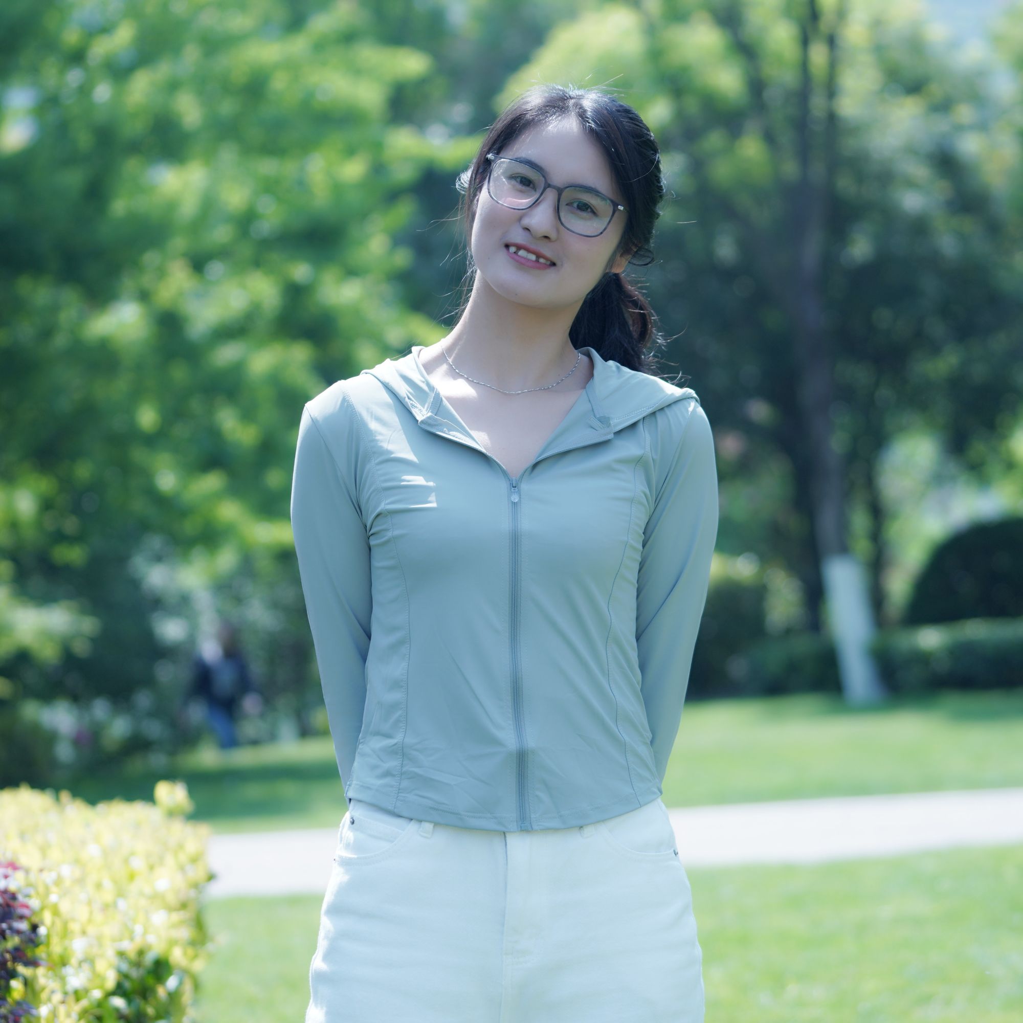 2024新显瘦修身防晒衣女黑胶帽檐防晒服户外运动透气薄款防紫外线