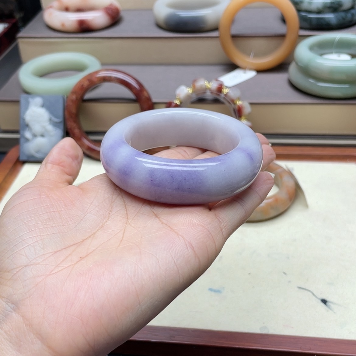 【闪购商品】石英质玉手镯未镶嵌十***⁸