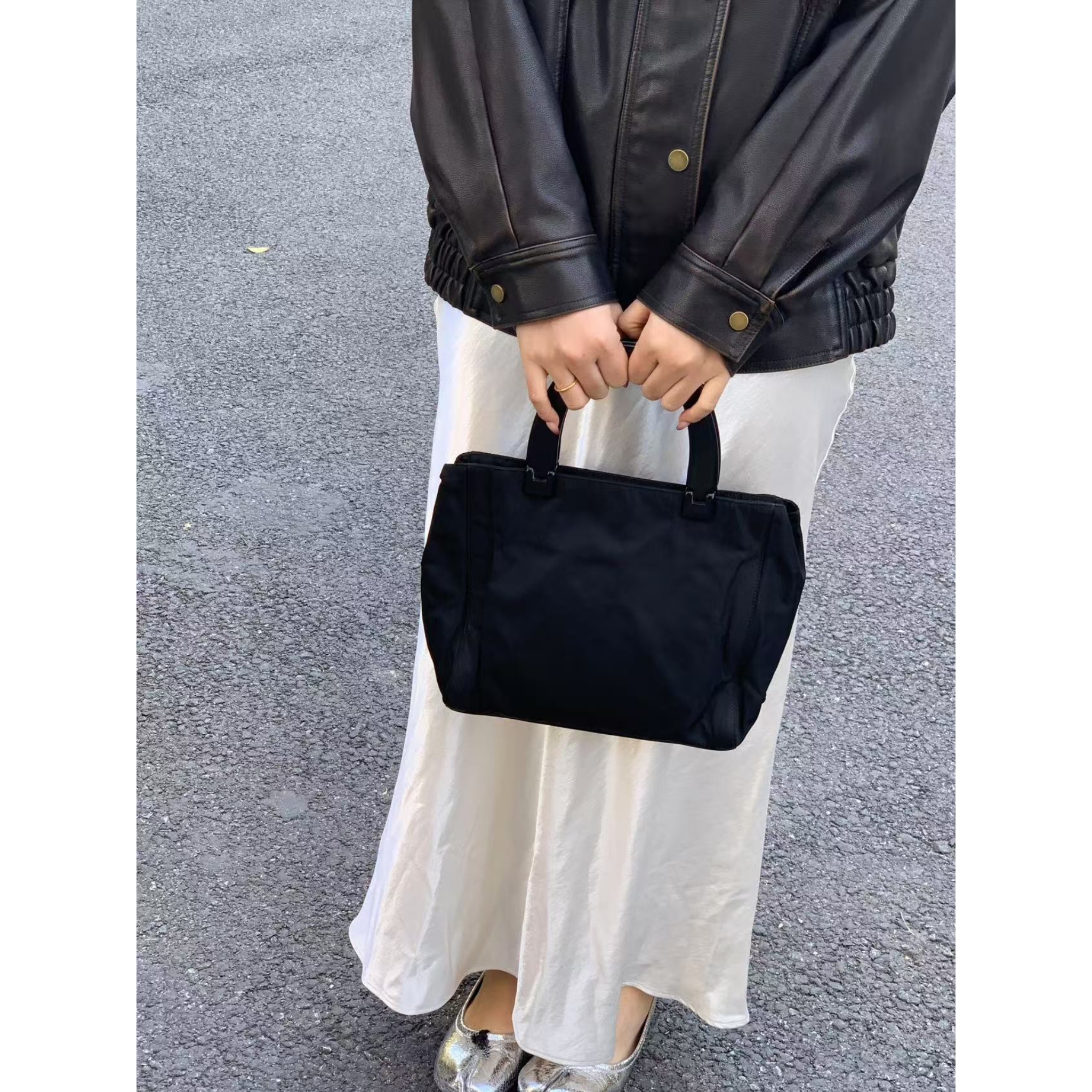 95新 Prada/普拉达 肥肥中古/手提包