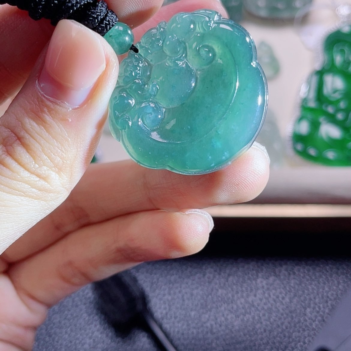 【闪购商品】翡翠颈饰未镶嵌