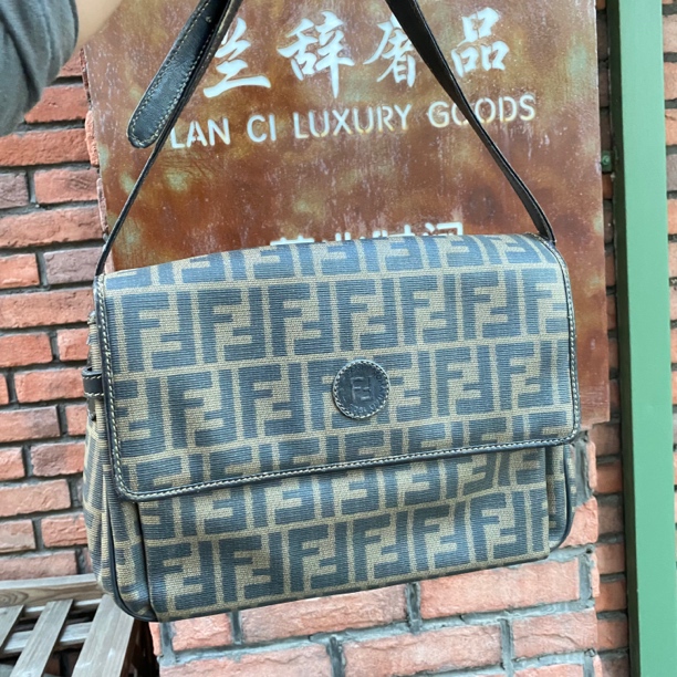 95新 FENDI/芬迪 fendi 邮差包