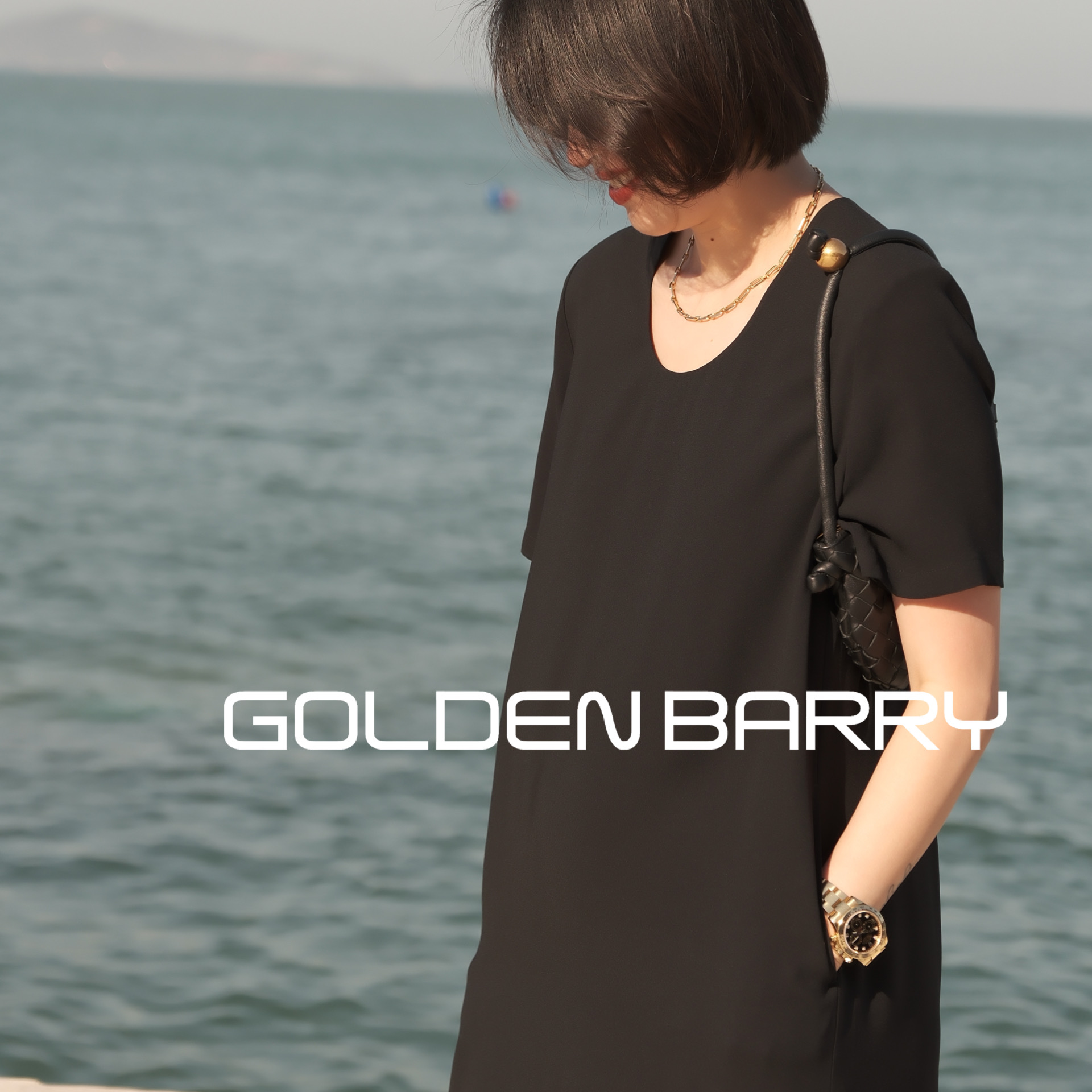 GOLDENBARRY|301189夏季黑色显瘦气质百搭U领长款连衣裙