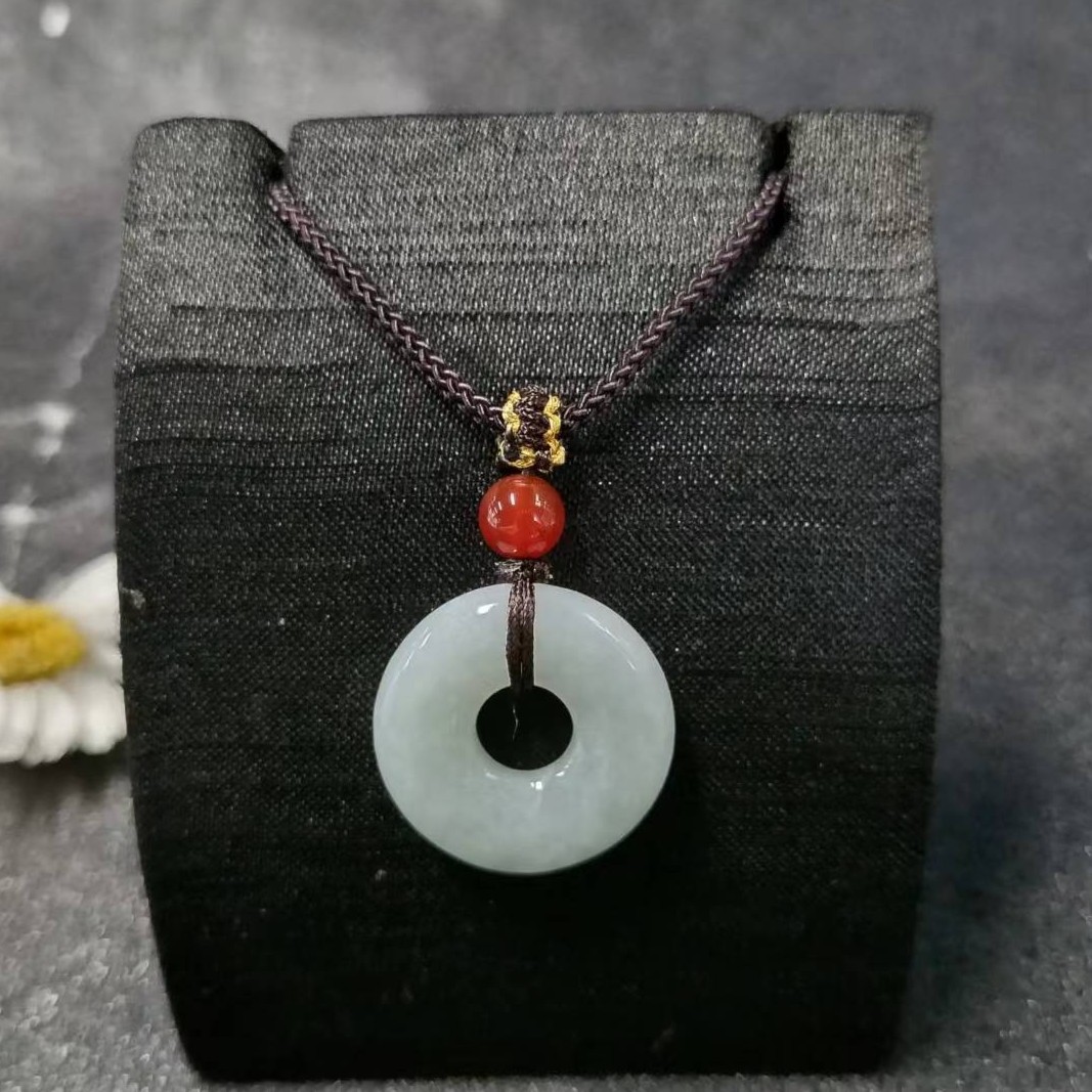 菲菲珠宝好*翡翠面包吊坠-