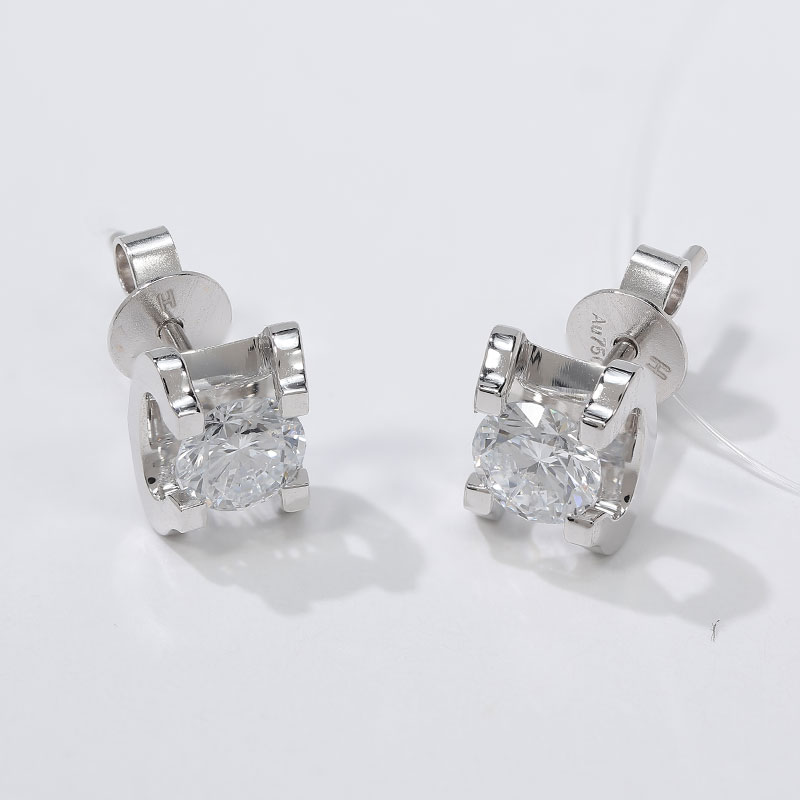 【合成/培育】慕蒂卡河南人工培育钻石经典显大18K金牛头钻石耳钉