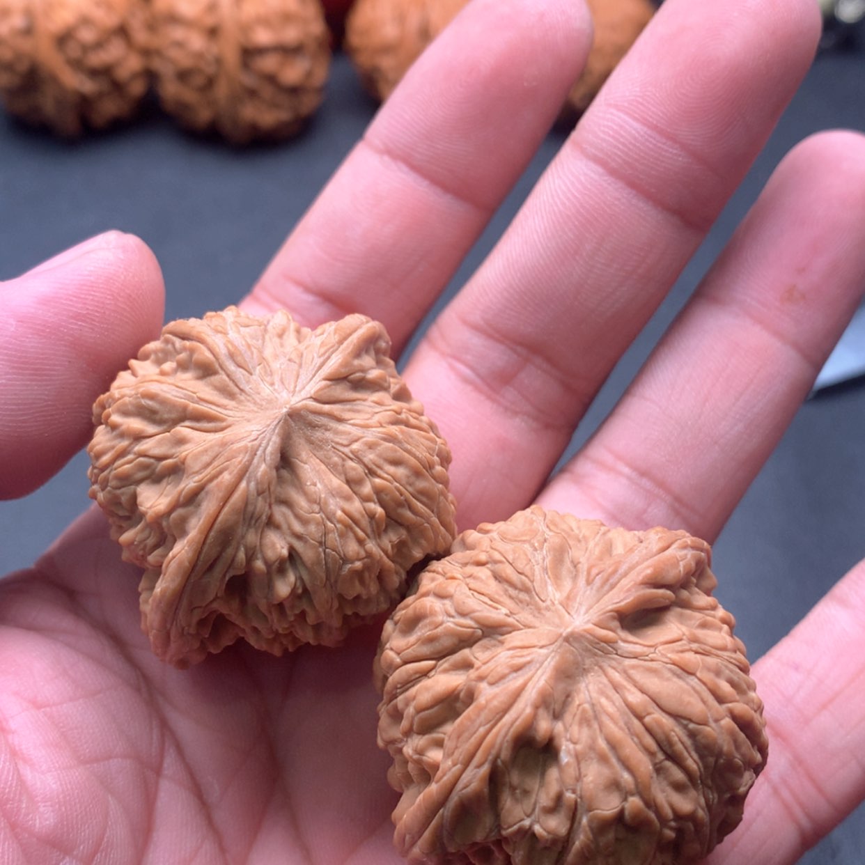 【闪购商品】桃核吊坠