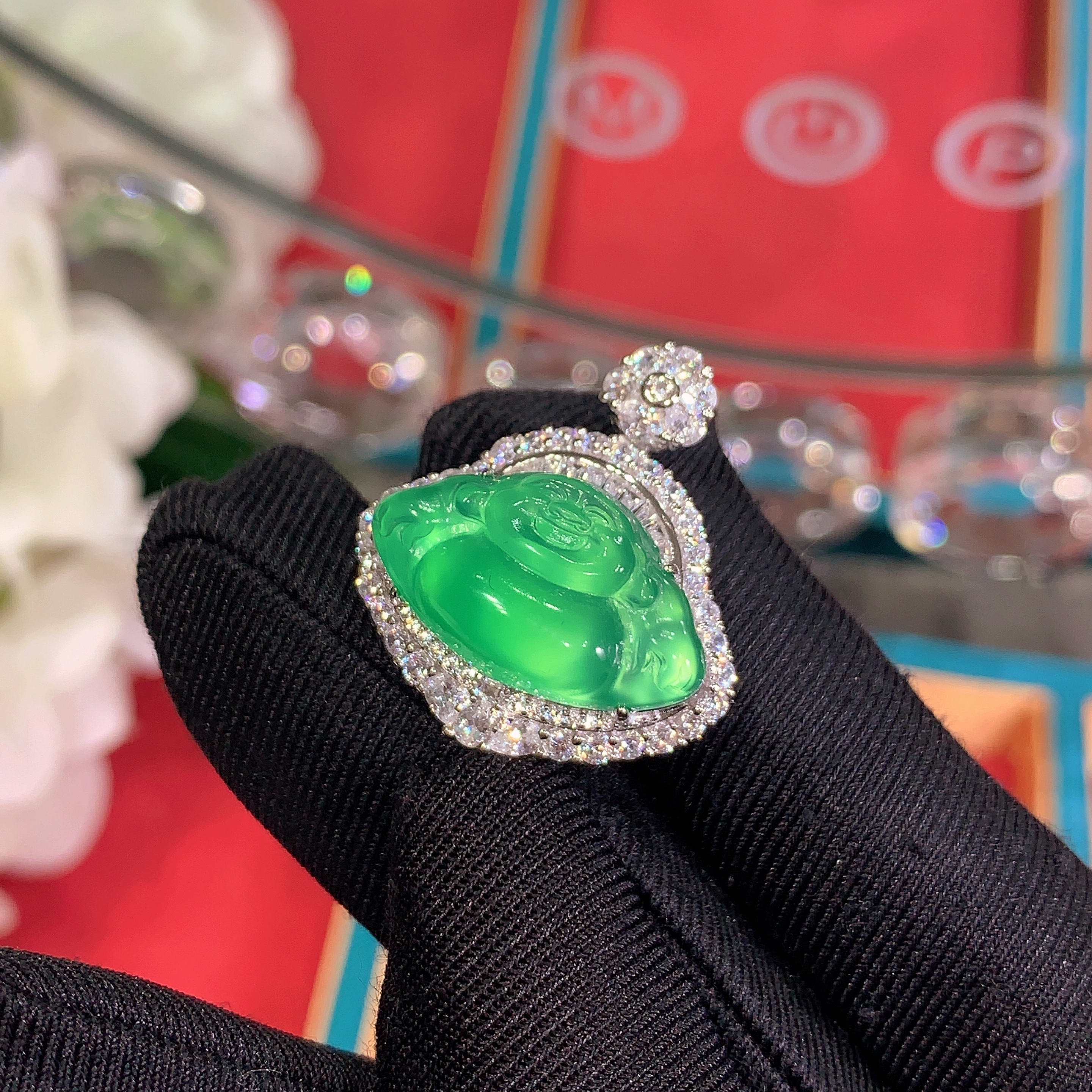 S925银镶嵌天然绿玉髓弥勒佛吊坠新款玉石佛公项链时尚百搭款挂件