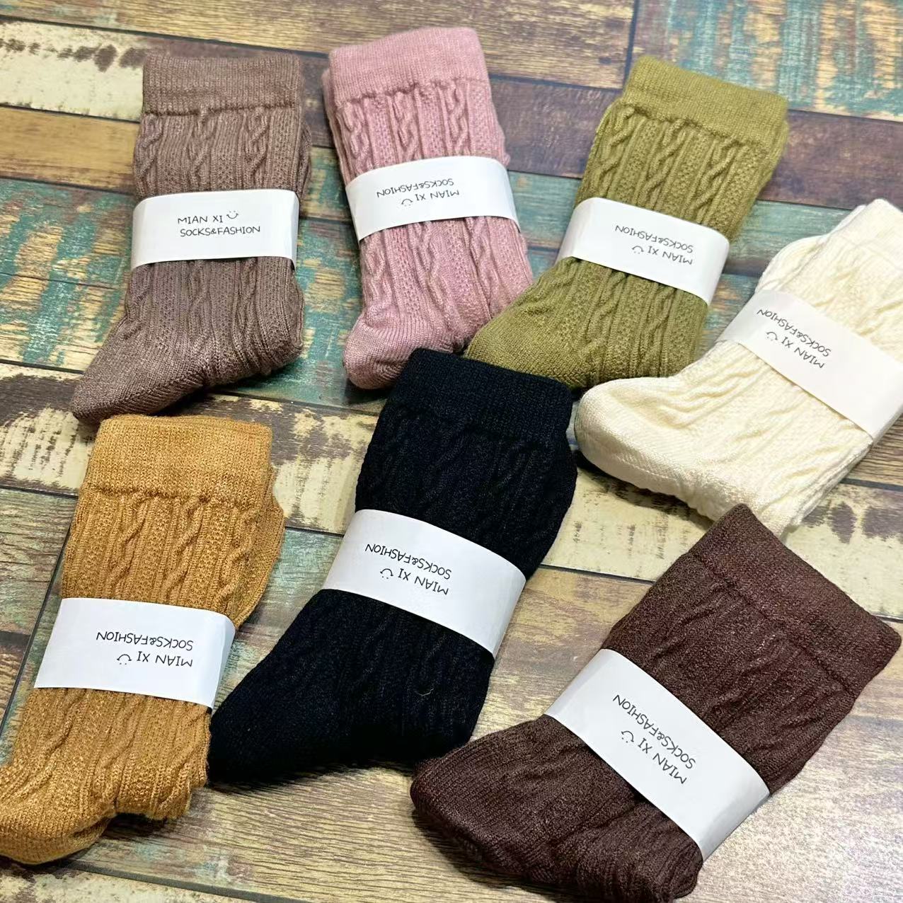 【韩原单】羊毛森系秋冬加厚高质感麻花中高筒袜子百搭糖果色针织袜