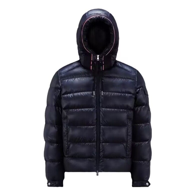 全新未使用MONCLER 蒙口男士冬季纯色短款连帽休闲时尚羽绒服_二手商品