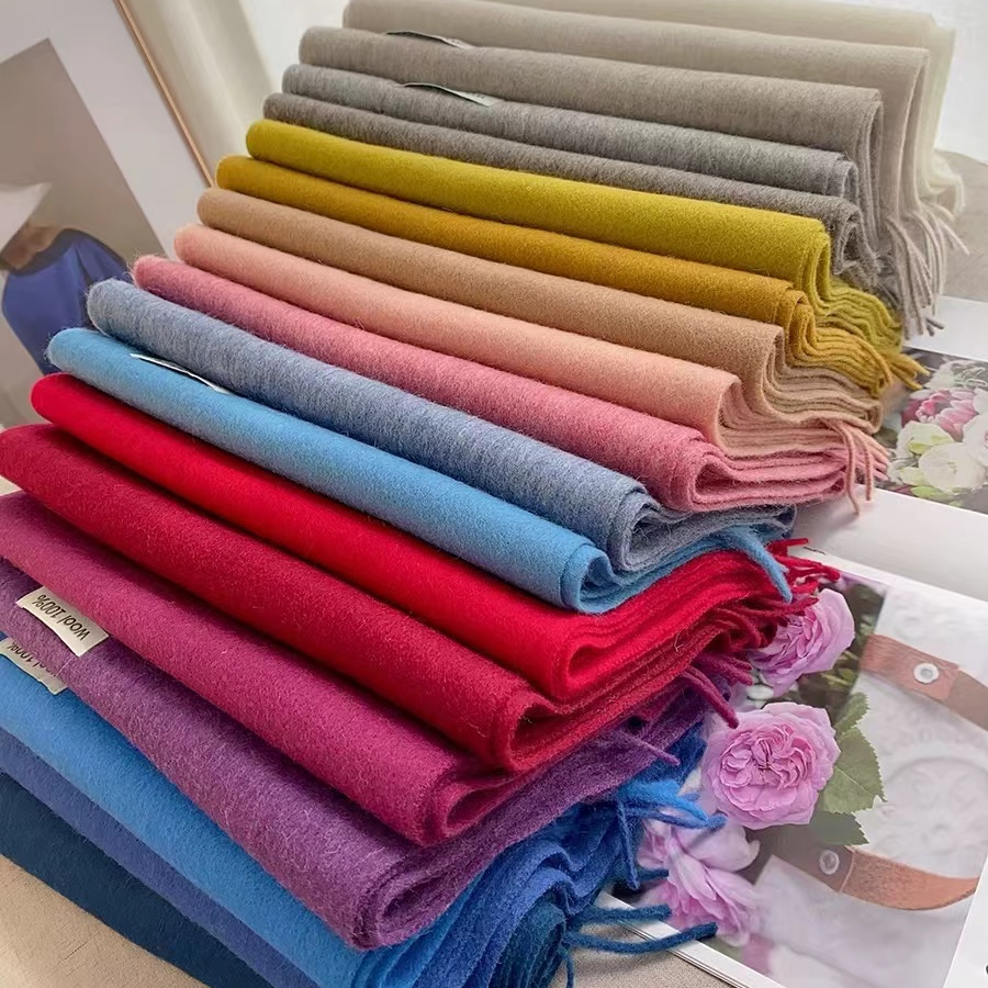 [直播间链接]工厂直发春秋百搭女士情侣红色羊绒时尚新款围巾披肩