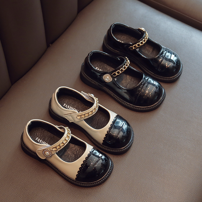 秋冬鞋女童鞋儿童公主小皮鞋新款软底女孩宝宝浅口豆豆单鞋黑色