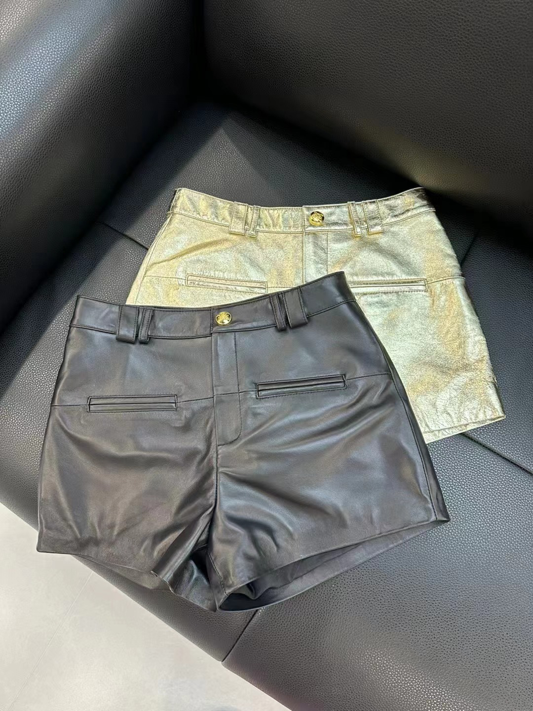 鑫蒂故事新款净版气质直筒绵羊皮皮裤JYE4543