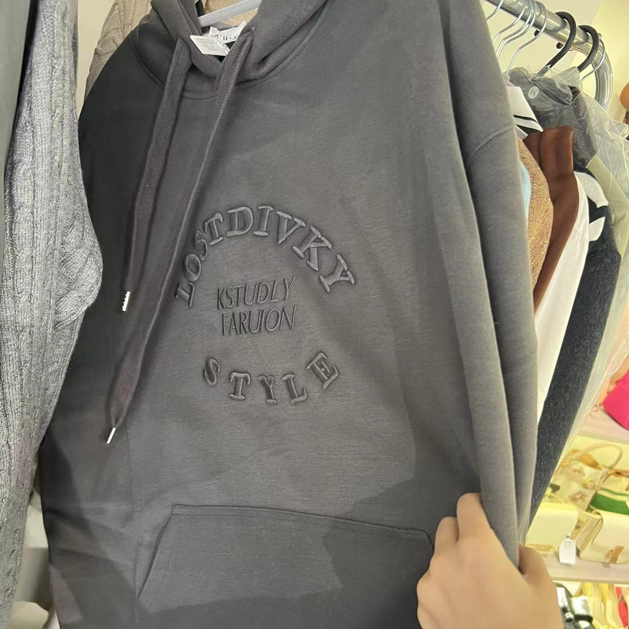 born（灰色卫衣）潮流宽松卫衣