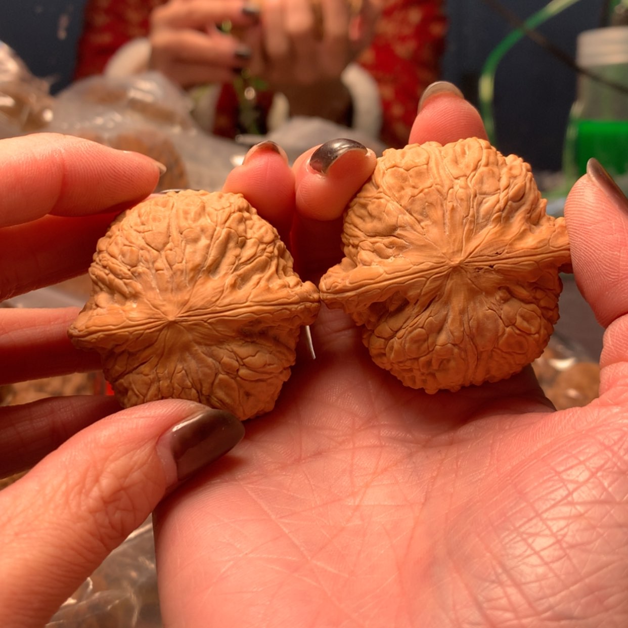 【闪购商品】文玩核桃吊坠格*