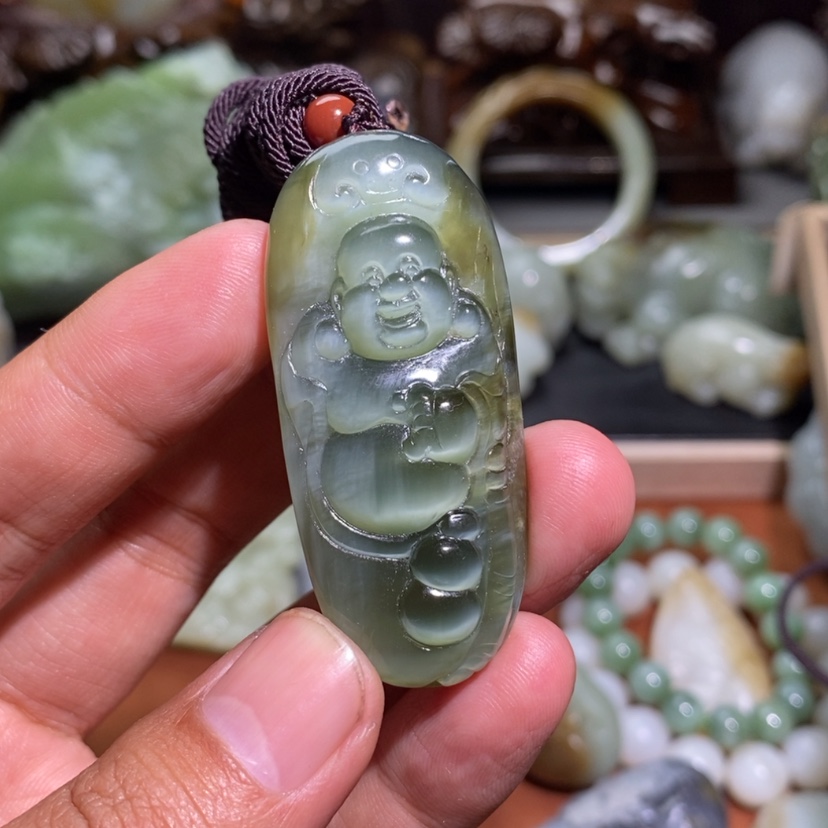 【闪购商品】和田玉挂件未镶嵌巴**年