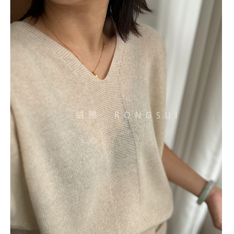 想了很久要上的款！100%纯羊绒衫女士V领短袖女全无缝宽松慵懒风