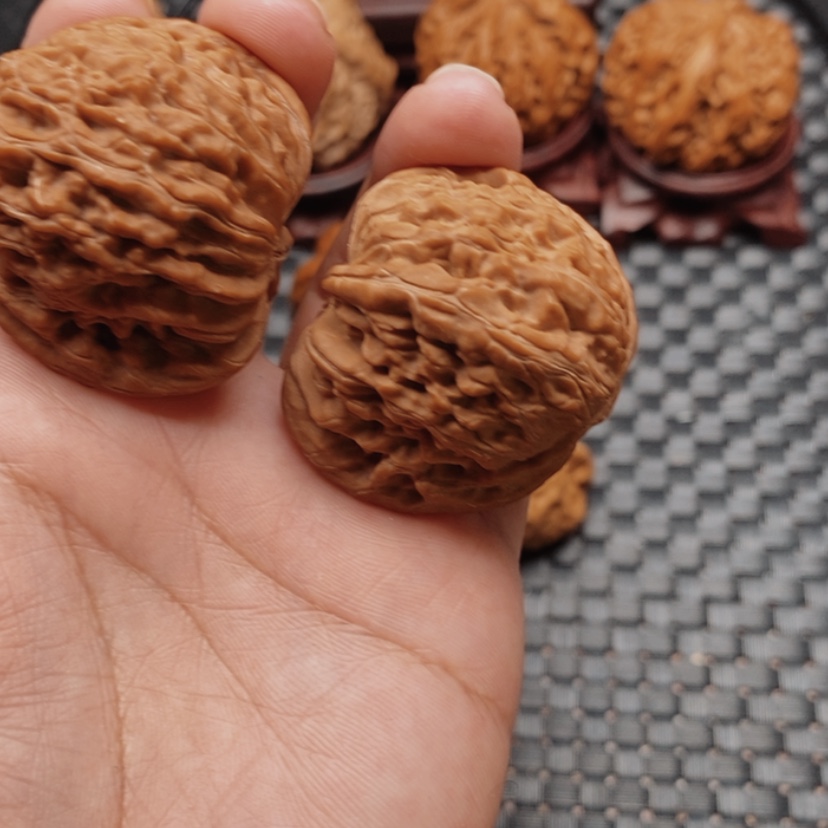 【闪购商品】文玩核桃吊坠25号41磨