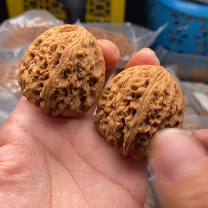 文玩核桃吊坠26号40南疆
