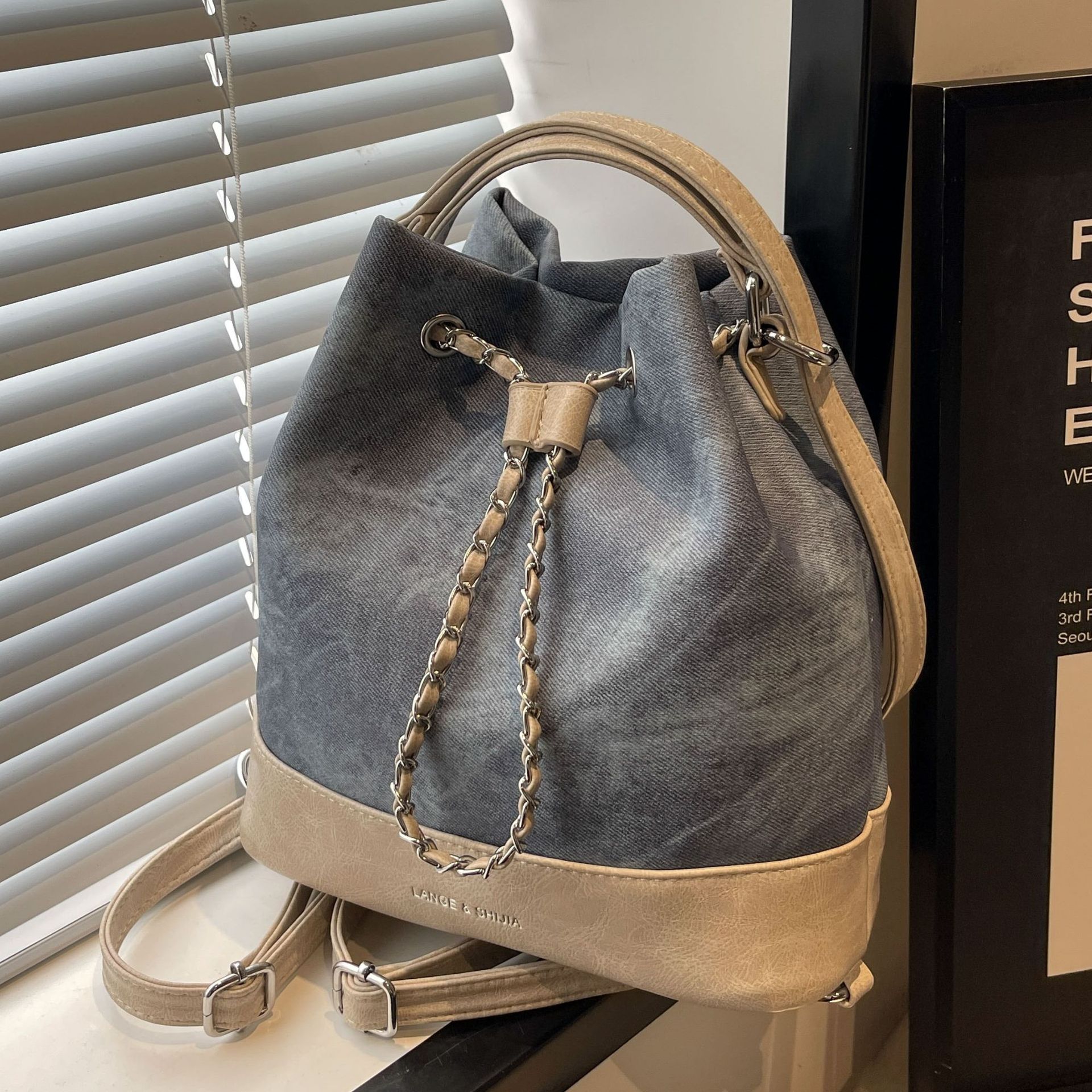 【新店福利】2024新款复古女士水桶时尚手提斜挎包单肩包小众百搭潮