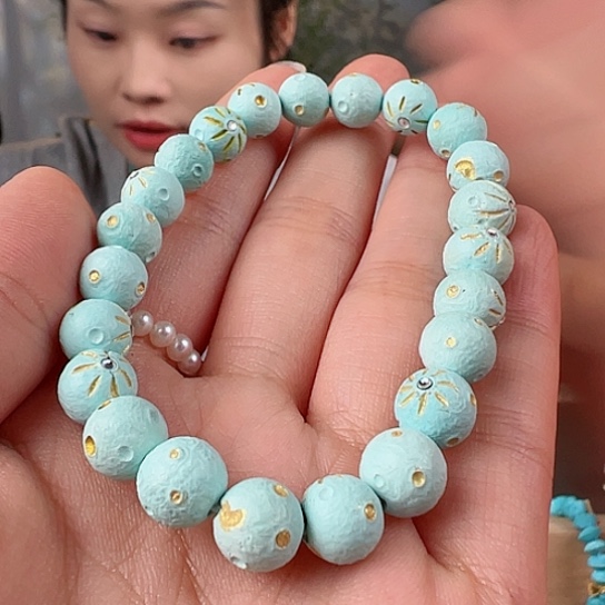 绿松石珠宝奇石未镶嵌清**?