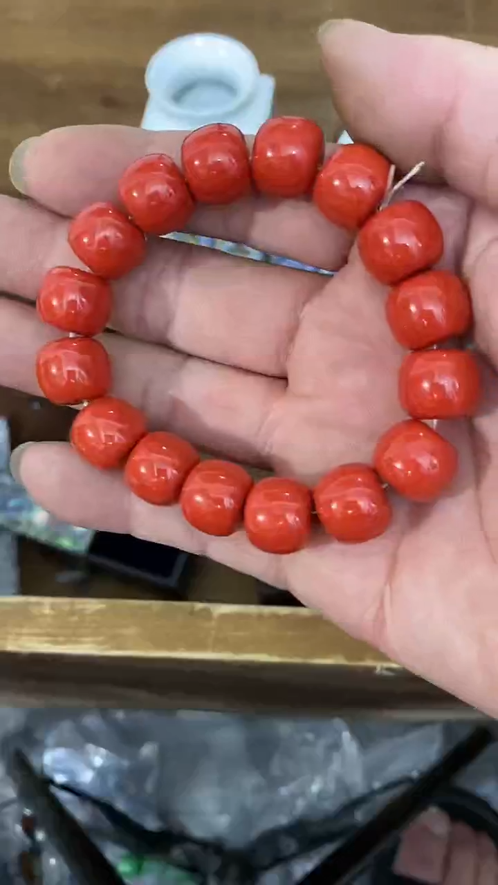 【闪购商品】瓷片闪购商品，如图所示。