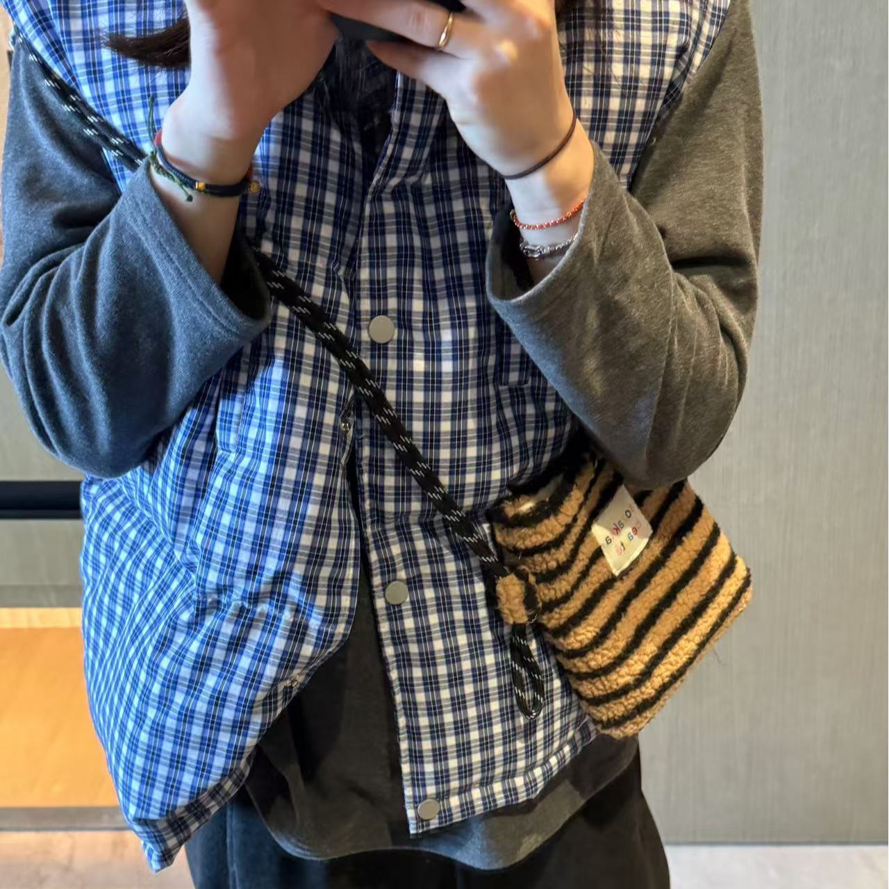 Sevbasks 2024 韩版 蓝白格纹理棉马甲