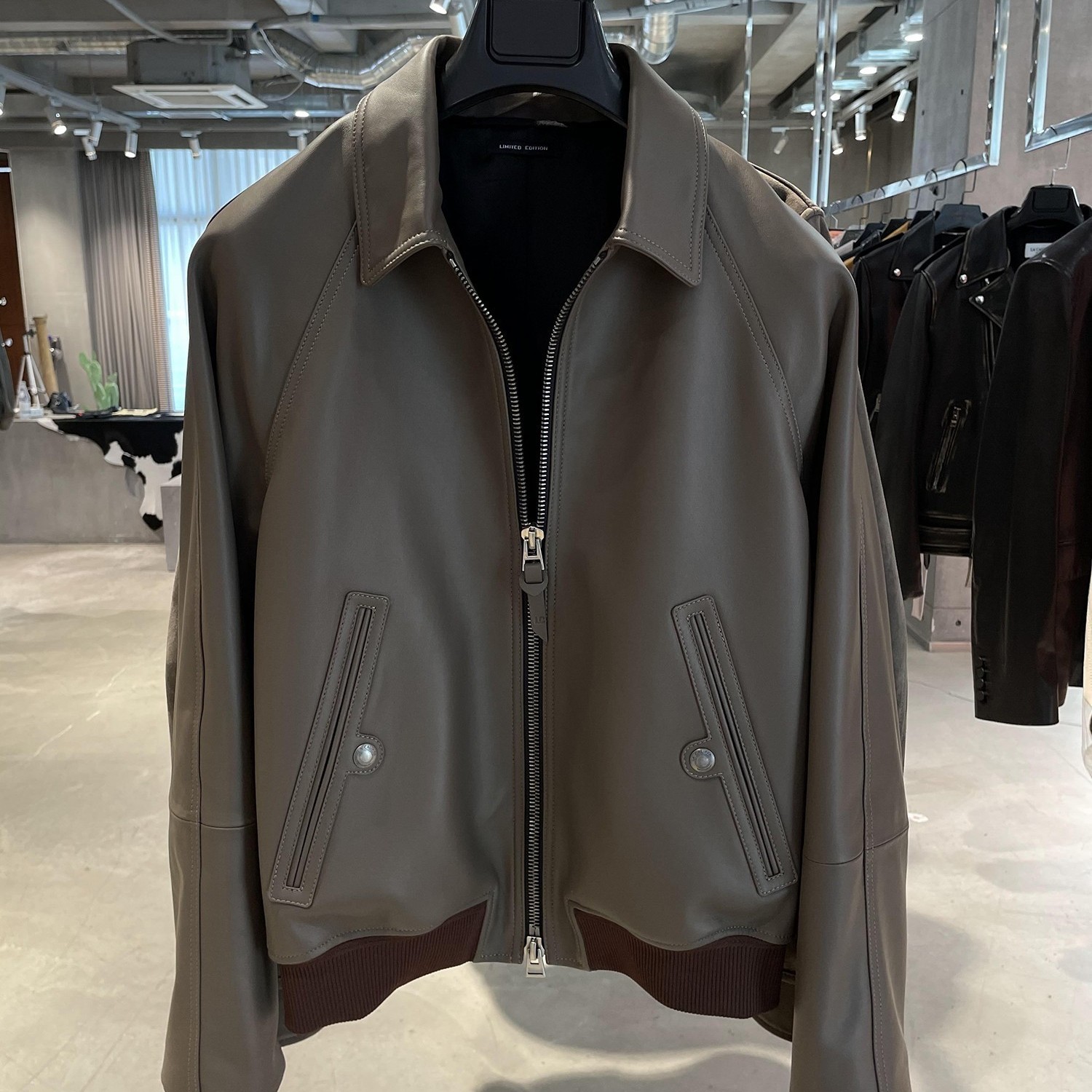 LA CALIFFA“super high end至臻斑鸠咖”小羊羔皮 Teddy夹克