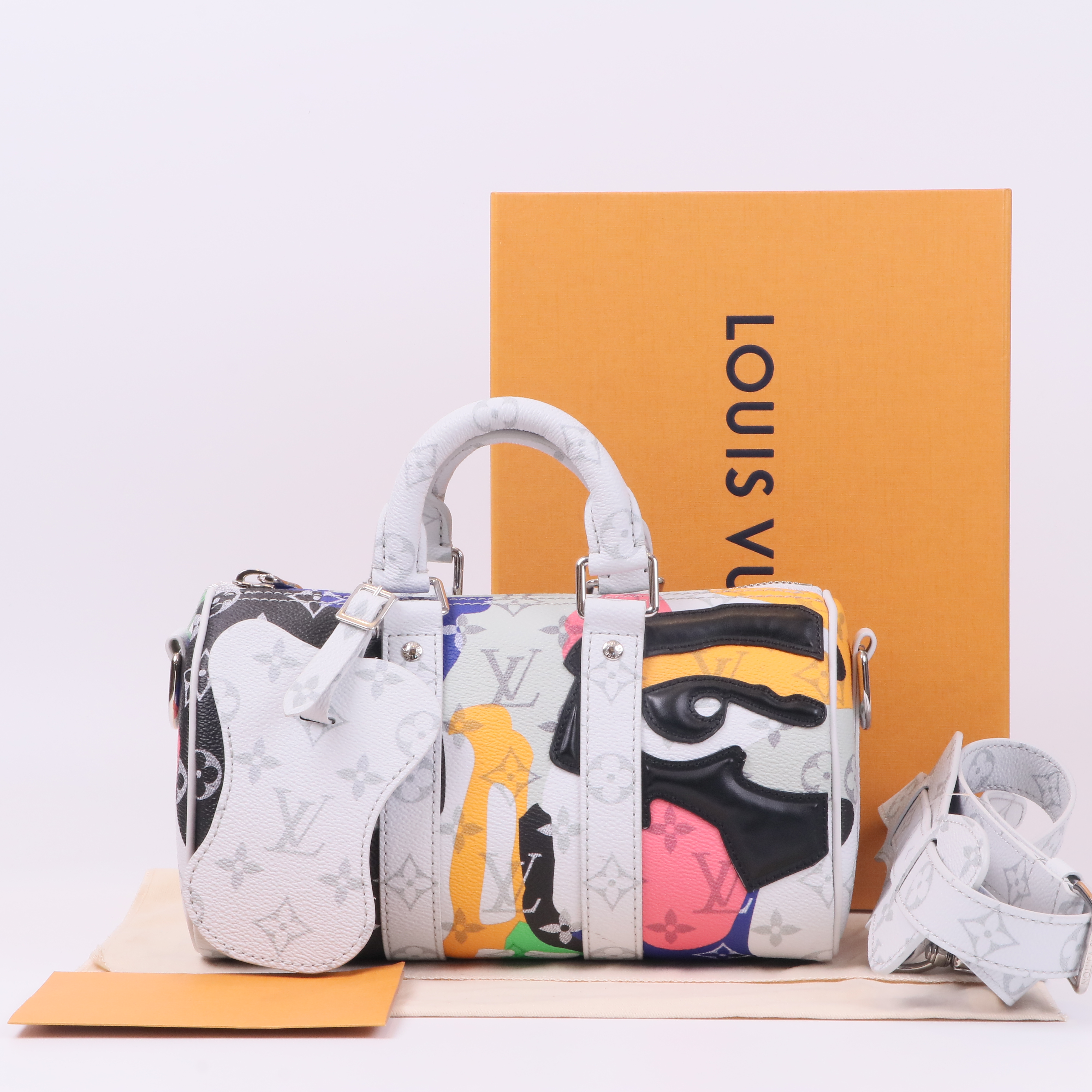 全新未使用 LouisVuitton/路易威登 秀款眼睛keepall25单肩斜挎包