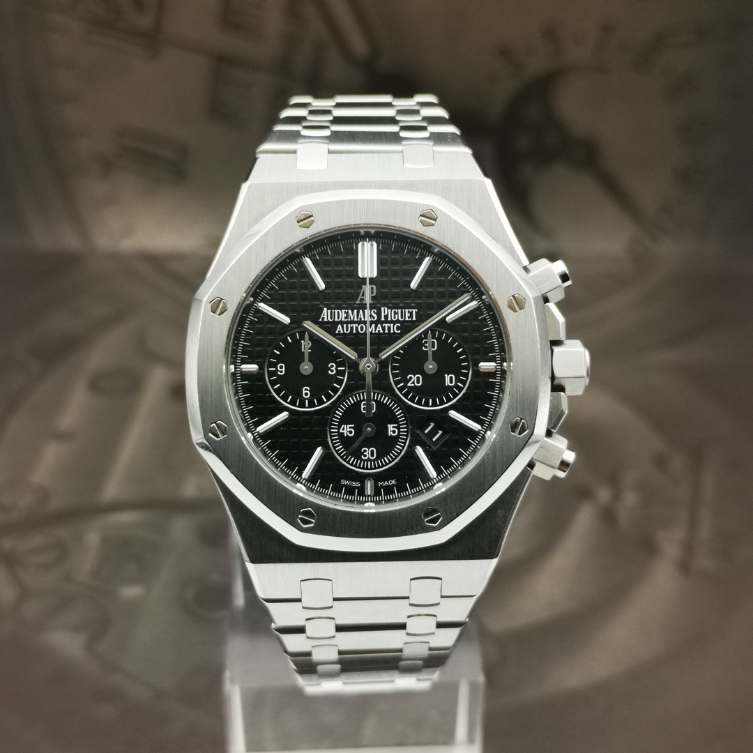 95新 AIPE/爱彼 皇家橡树系列/26320ST/41mm/单表