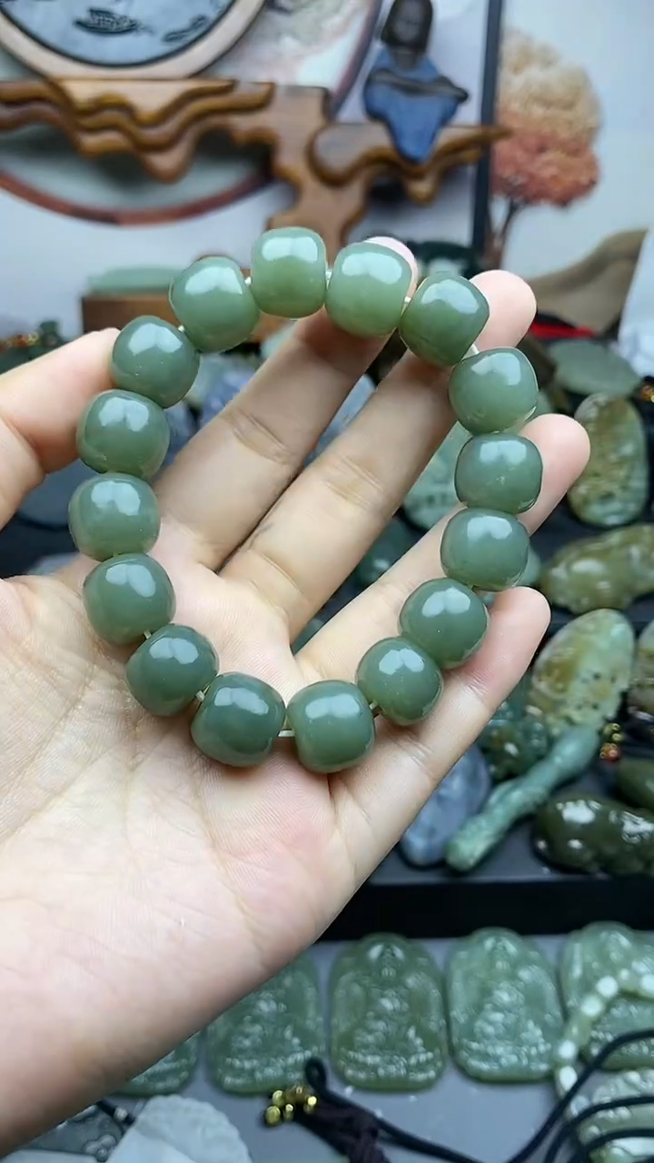 【闪购商品】和田玉颈饰未镶嵌1