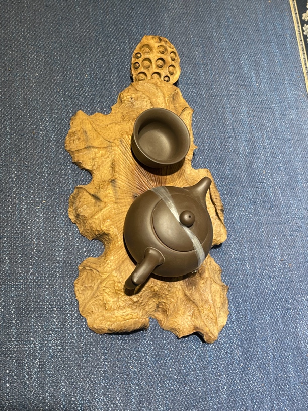 金丝楠阴沉木手工雕刻壶陈