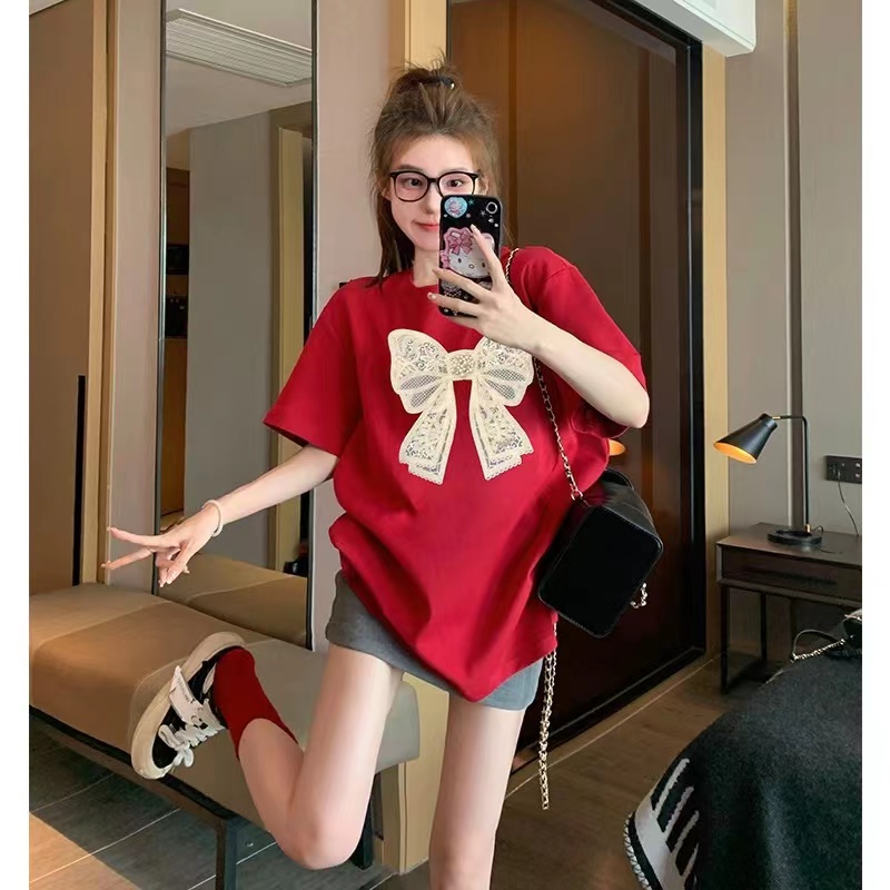 随机衣服裤子裙子卫衣一件