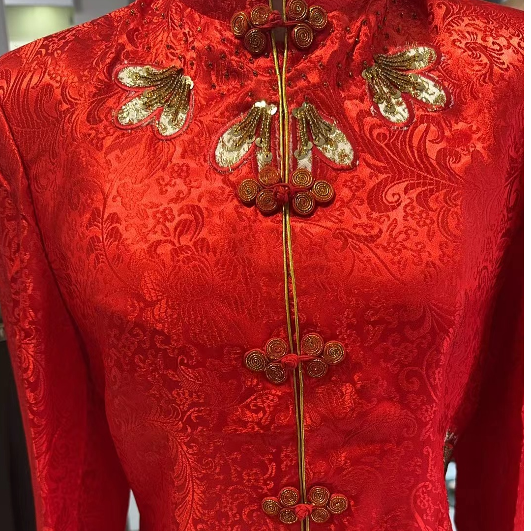 清场库存女士 红色套装