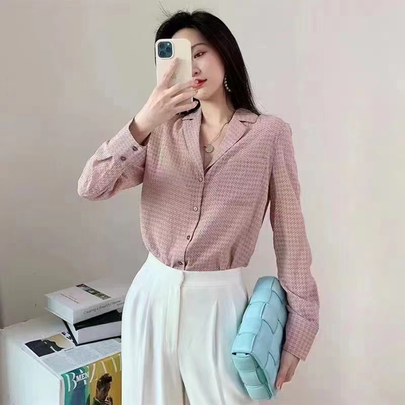 时尚复古V领粉色格纹巴黎衬衫（No退no换）