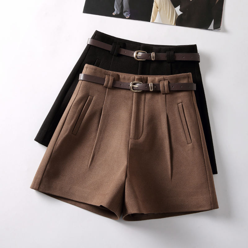 爆款毛呢高腰短裤女秋冬季2025新款加厚a字阔腿显瘦呢子外穿靴裤
