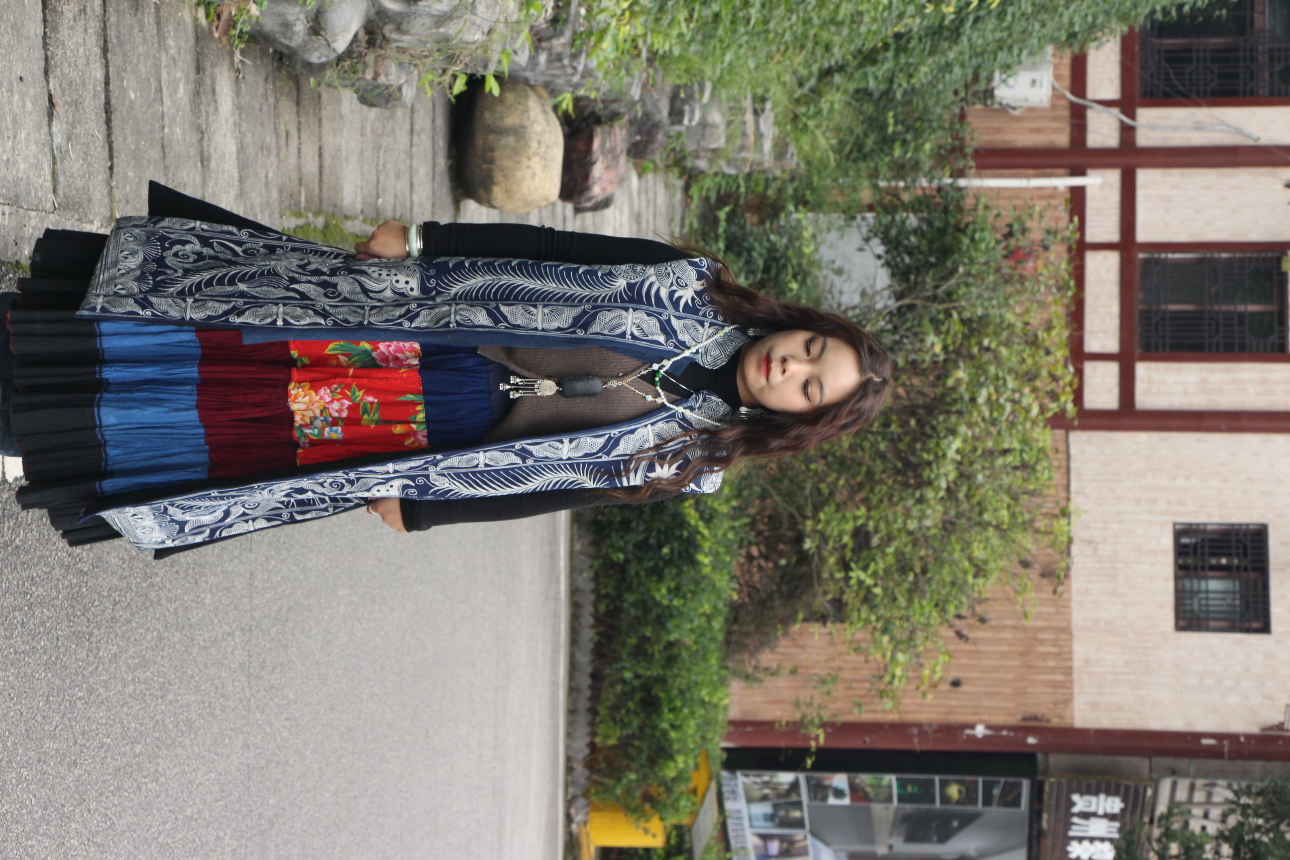 夜兰古绣  复古国风传统印花秋冬民族风 手工画蜡染网红长款拼接