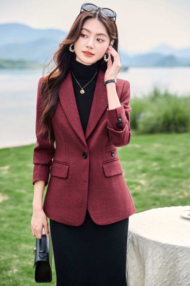 2024新款春秋气质女神范高级感修身时尚百搭毛呢小西装外套249816