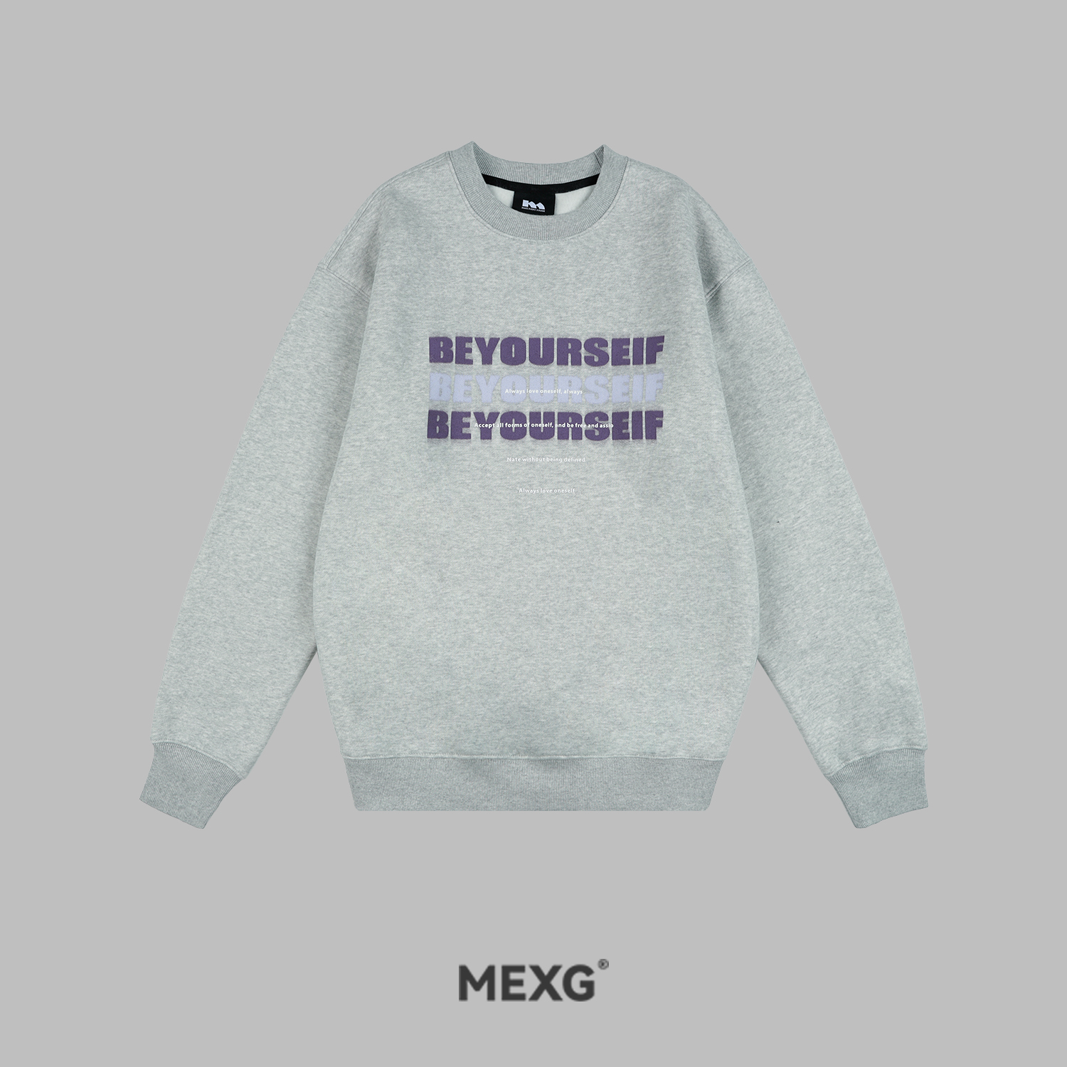 MEXG350g维他命英文印花系列世博绒加绒圆领落肩卫衣休闲秋冬W069
