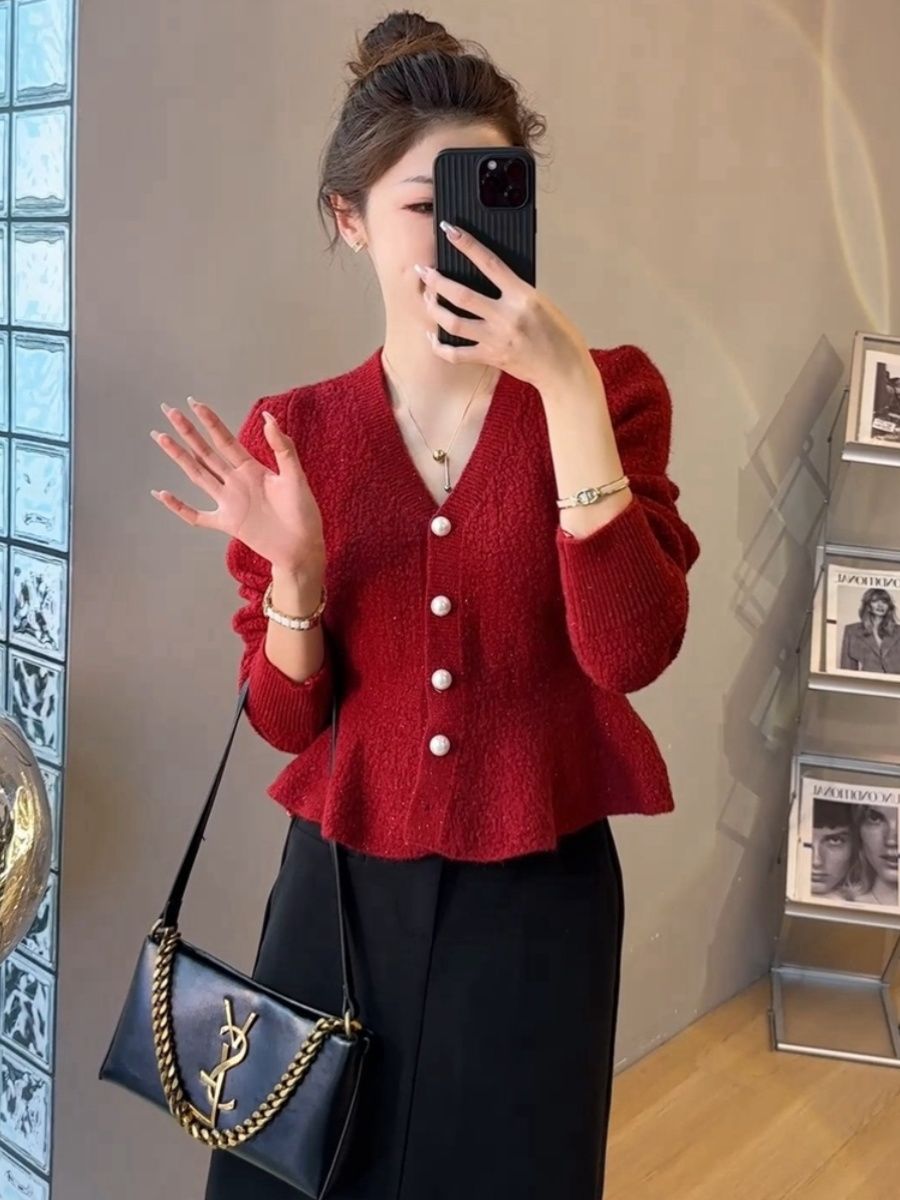 秋冬新款复古细闪设计感针织外套女名媛气质V领鱼尾收腰毛衣开衫