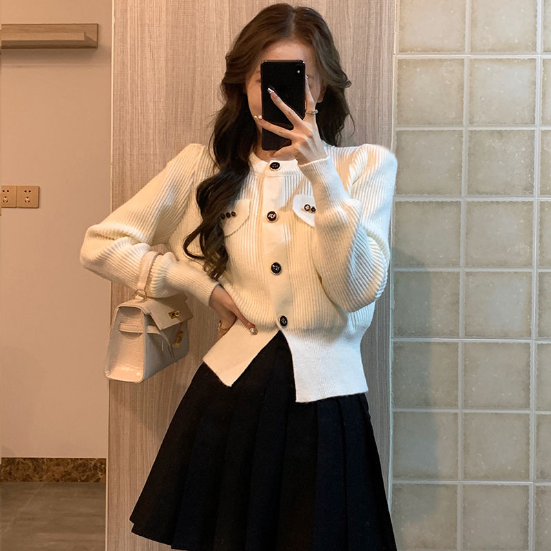 春秋新款女装法式小香风别致绝美针织开衫女毛衣外套温柔奶系上衣